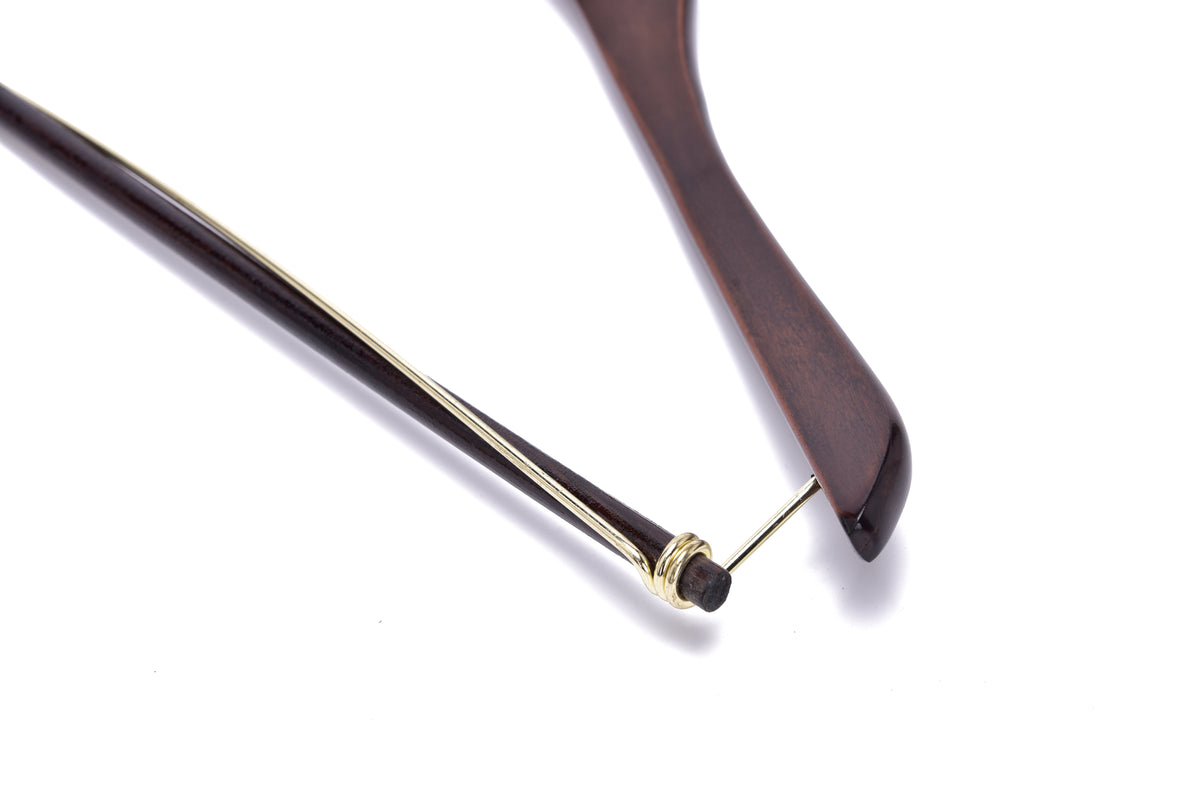 W014 – Curved Wooden Coat & Suit Hanger with Locking Bar – 17" – Walnut / Gold Hook