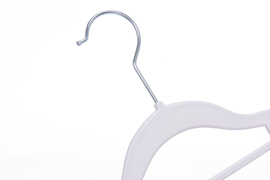 PL202 - 16.5" Space saving Plastic Shirt Hangers -White -200