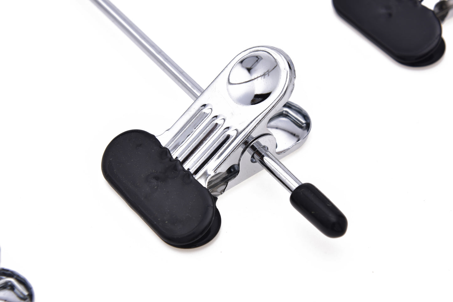 M051 - Heavy Duty 4 Tier Hanger Wide Clips