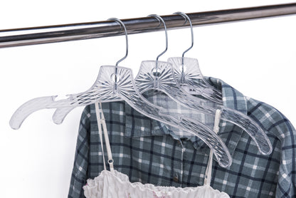P020 - Crystal Plastic Shirt Hanger - 100 Hangers