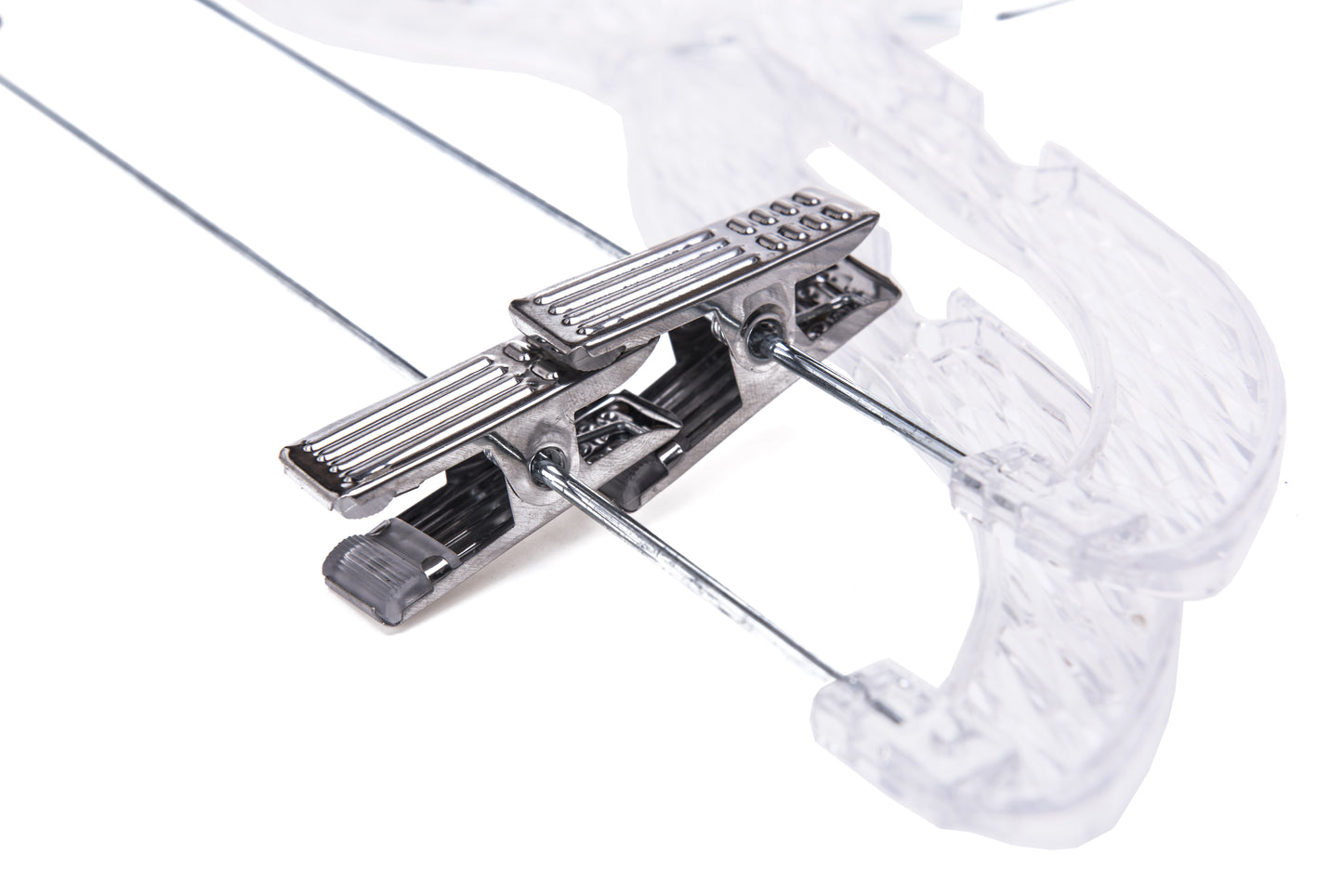 P021 - Crystal Plastic Skirt Hanger with Clips - 100 pcs (Retail Packed)