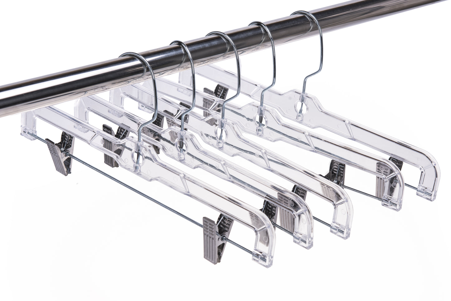 P022 - Crystal Plastic Skirt Hanger with Clips - 100 pcs (Retail Packed)