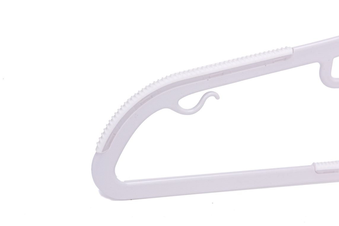 PL202 - 16.5" Space saving Plastic Shirt Hangers -White -200