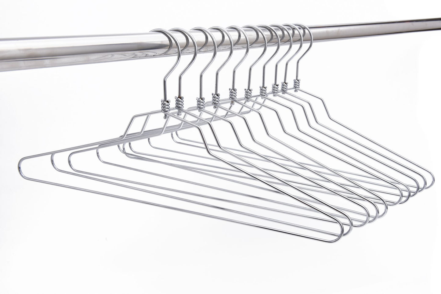 M013 - Metal Suit Hanger, Swivel Hook, 17 inch - 100 Hangers