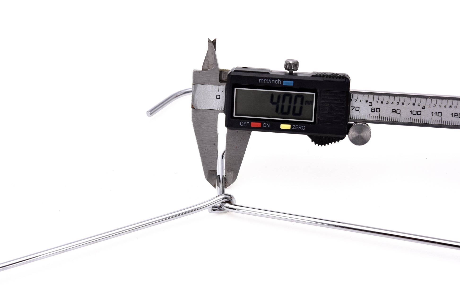 M010 - Metal Hanger with Black PVC coating on Bottom - 100