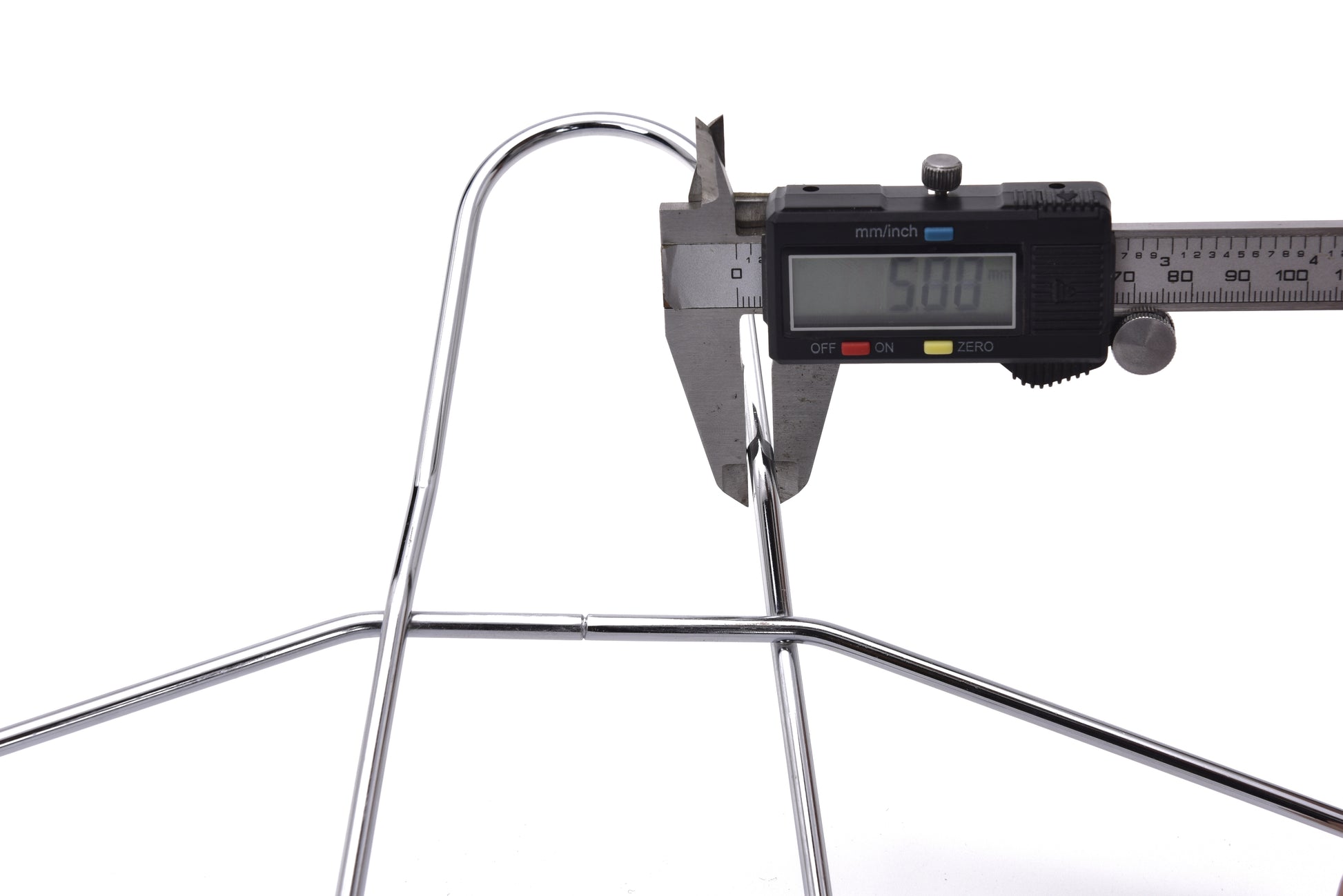 M018 - Heavy Duty Anti Theft Metal Hangers - 60 Hangers