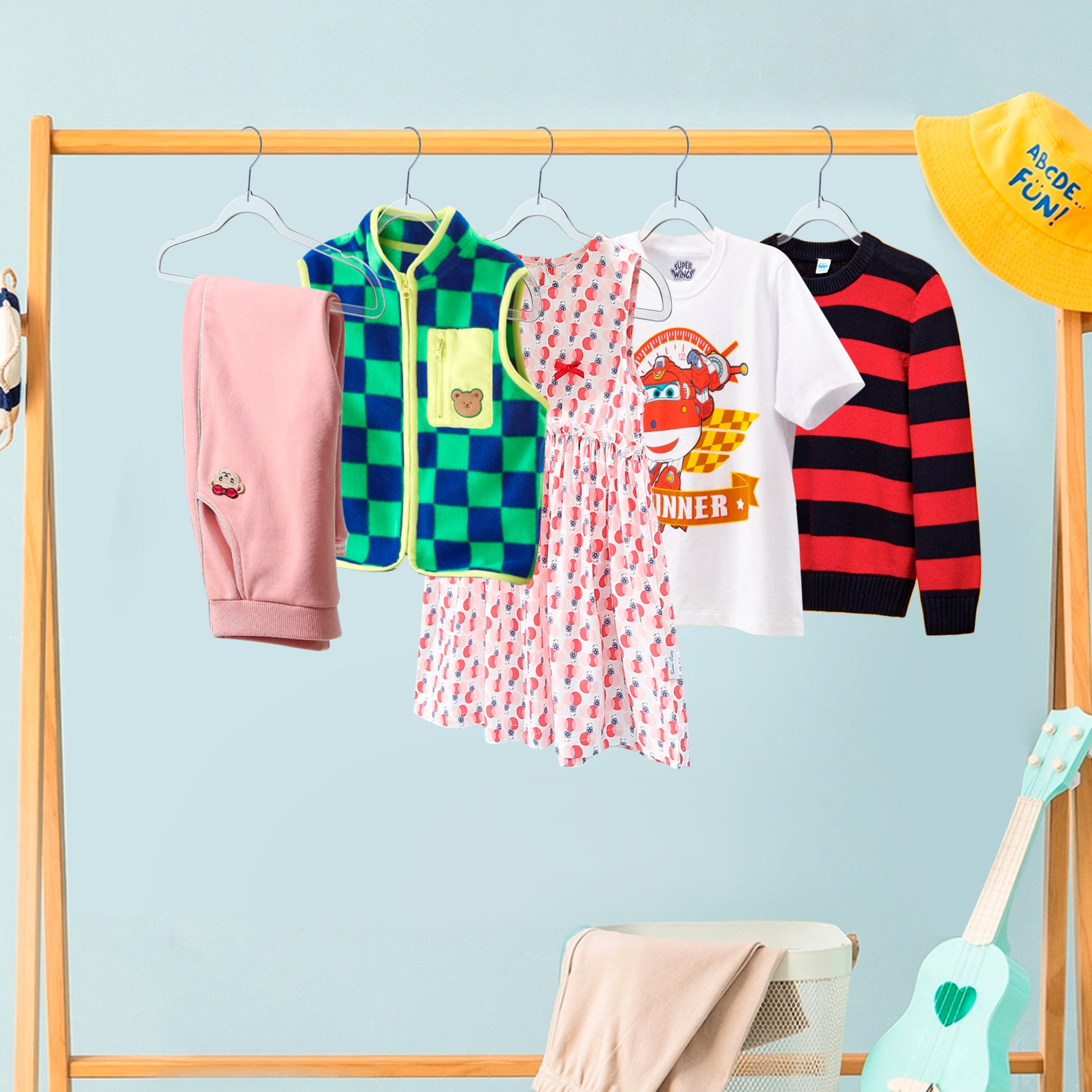 P350 - 13.7" Kids Petite Size Plastic Hanger Swivel Hook, Chrome Hook, Clear, 240 Hangers