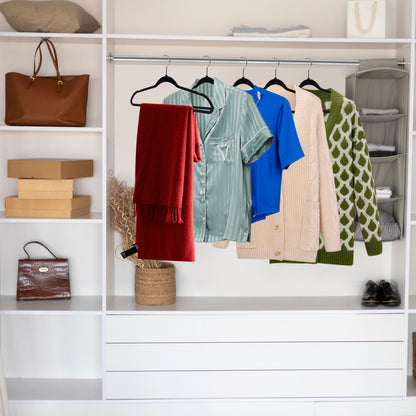 PL010 - Plastic Shirt Hangers Slim Heavy Duty - Black - 160