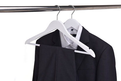 W040 - Semi Curved Wooden Hanger, 17.5" Natural - 80