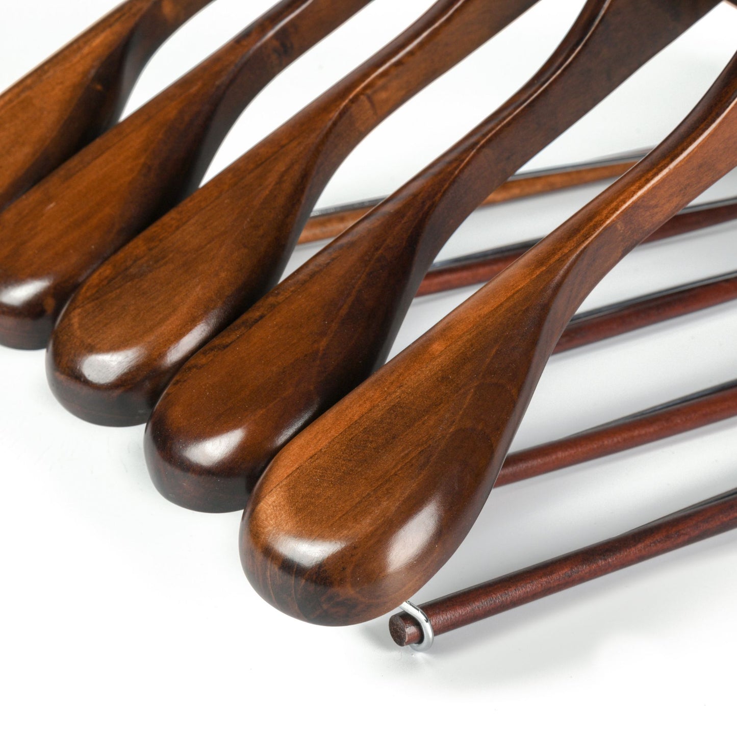 W5701 - Curved Wooden Hanger 17" Locking bar Retro, wide Shoulders 
