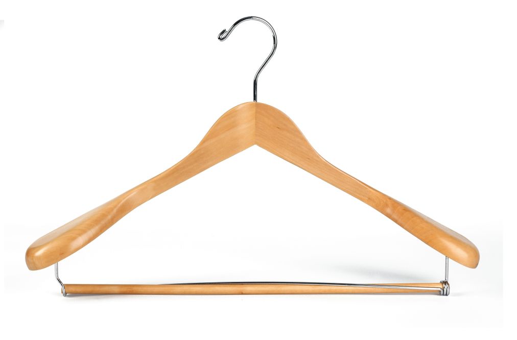 W5901 - Curved Wooden Hanger 17" Locking bar Natural, wide Shoulders