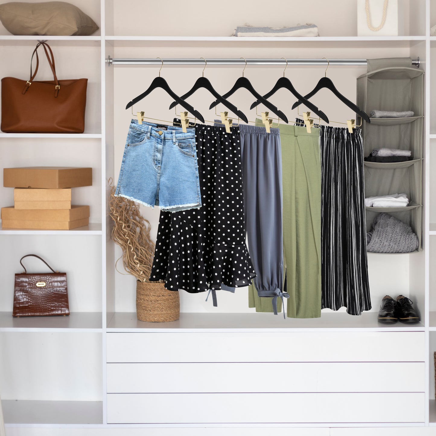 WS73-BK - Ultra Slim Skirt Pant Hangers + Clips Black with Gold clips - 100 Pcs 