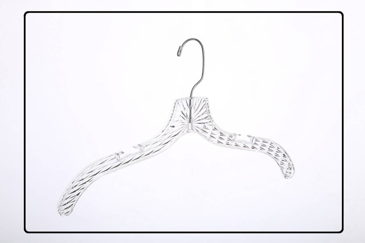 5501 – Crystal Clear Plastic Shirt Hanger – 17" – Clear